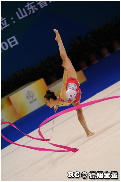 体操项目中国运动员表现出色