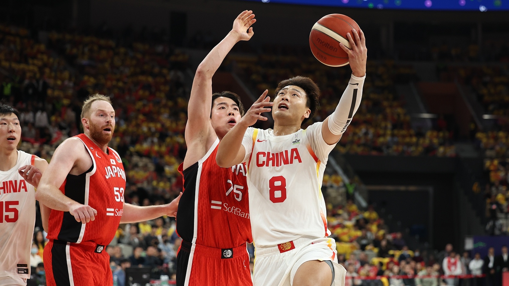 日本队表现抢眼，引人瞩目晋级