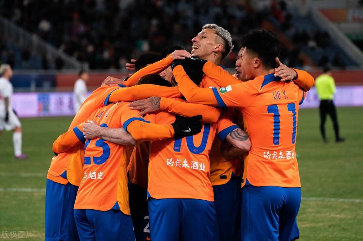 德国力挫乌克兰，晋级希望大增