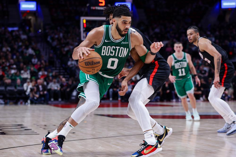 开拓者主场大胜凯尔特人 开拓者主场大胜凯尔特人