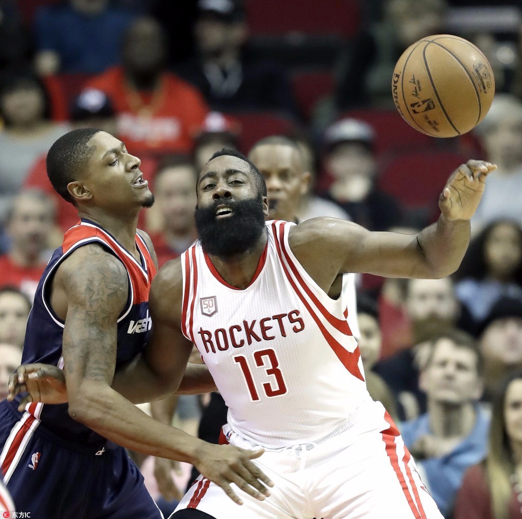 火箭逆袭黄蜂从三十分落后到逆转获胜